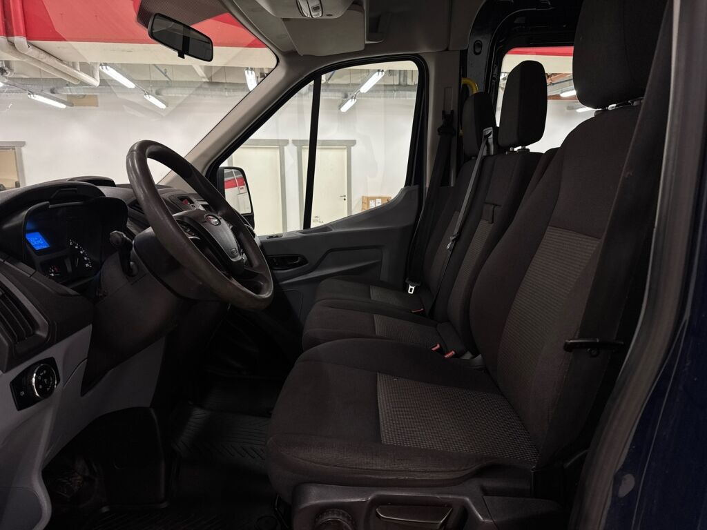 Ford Transit 2015 Sininen