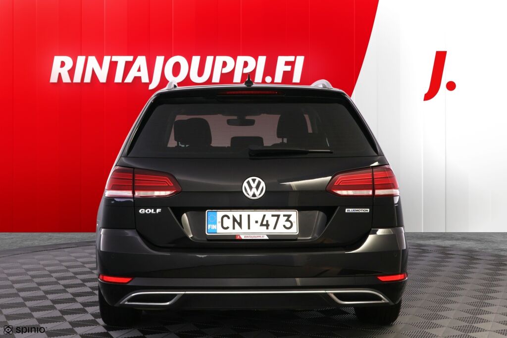 Volkswagen Golf 2019 Musta