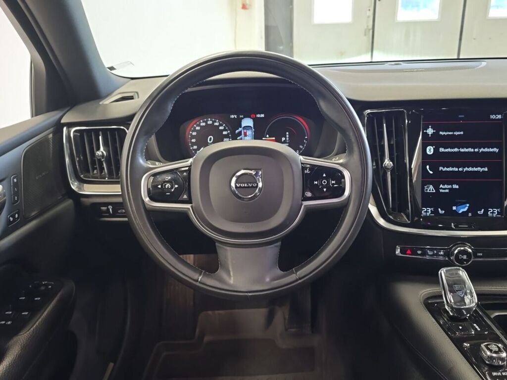 Volvo S60 2020 Harmaa