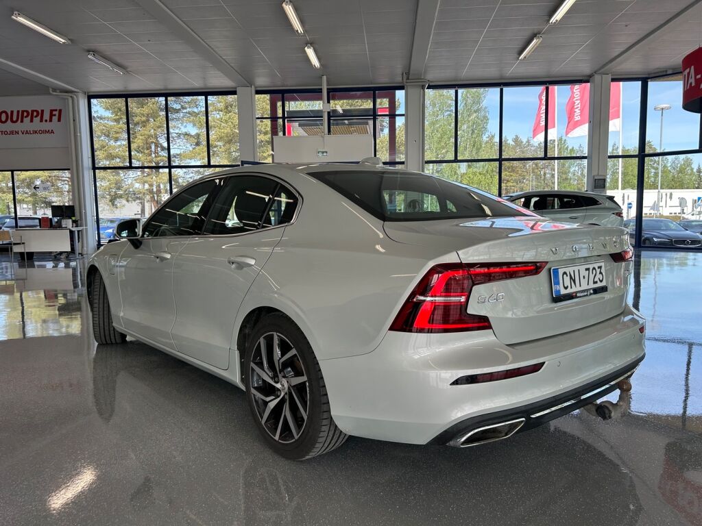 Volvo S60 2020 Harmaa