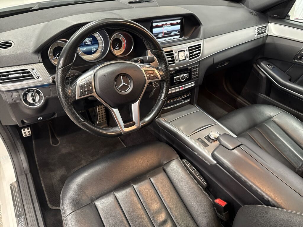 Mercedes-Benz E 2015 Met.helmiäisvalkoinen