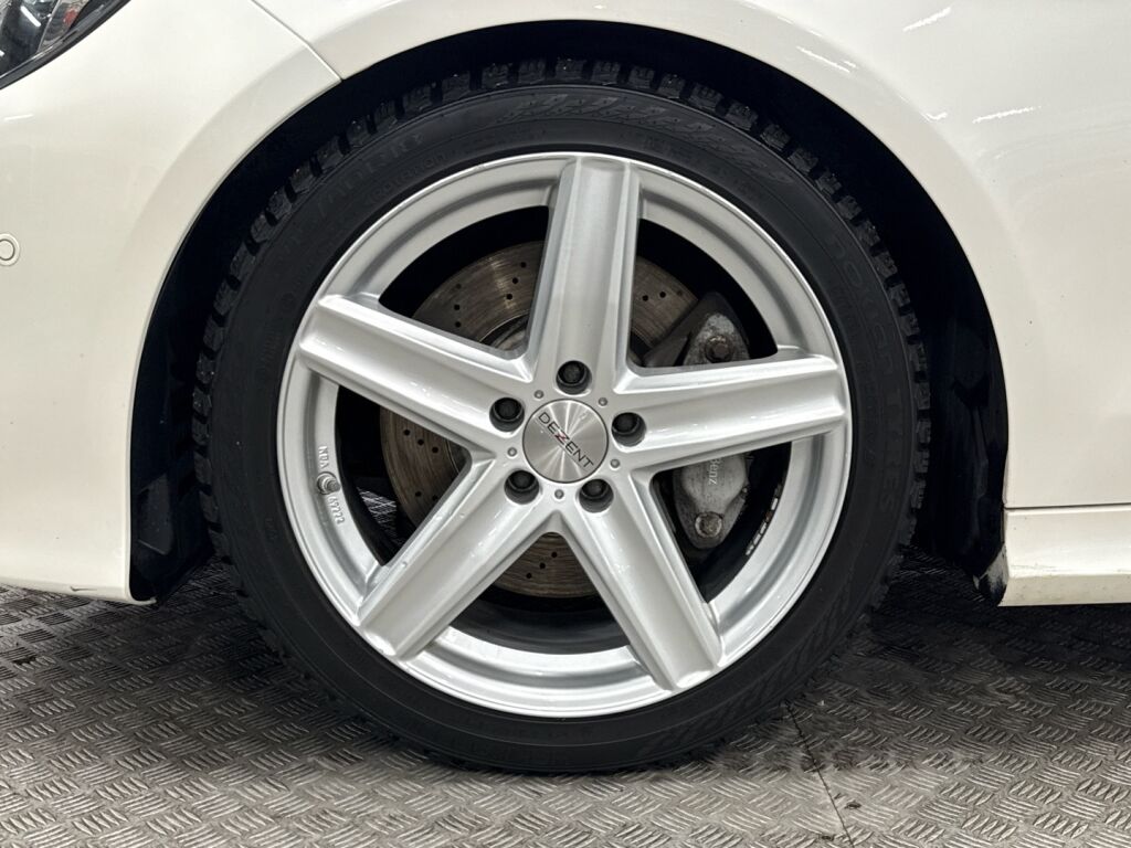 Mercedes-Benz E 2015 Met.helmiäisvalkoinen