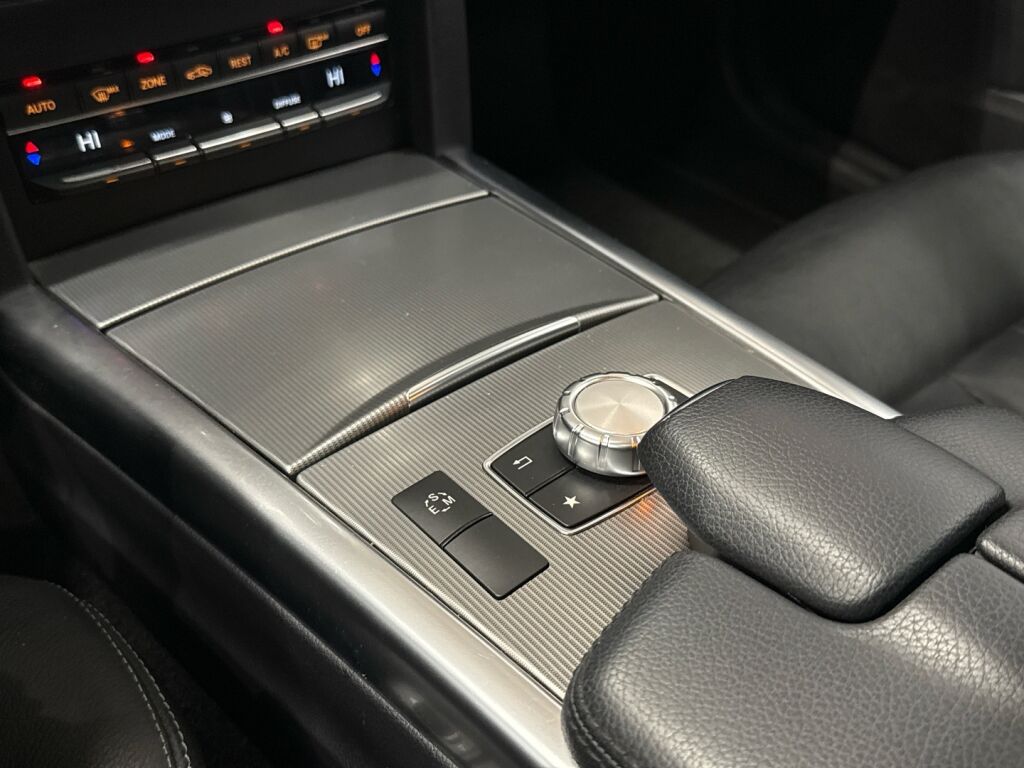 Mercedes-Benz E 2015 Met.helmiäisvalkoinen