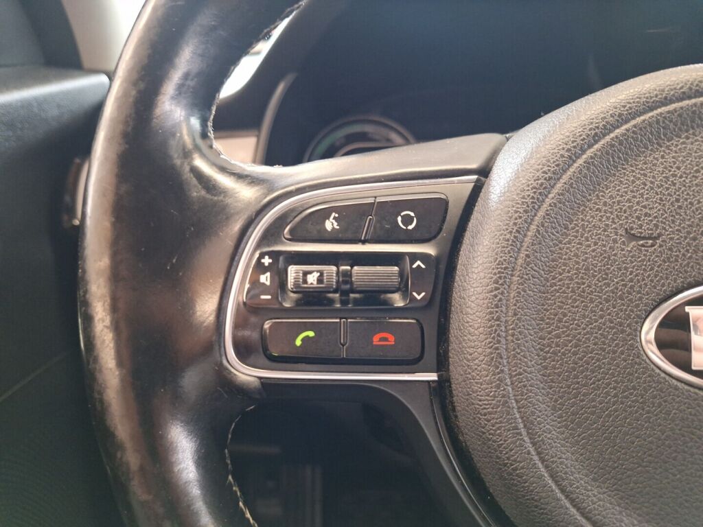 Kia Niro 2018 Musta