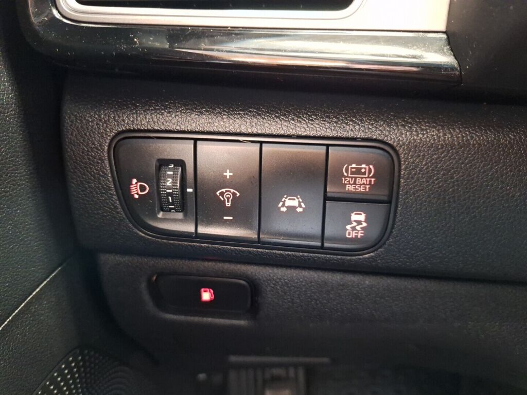 Kia Niro 2018 Musta
