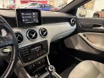 Mercedes-Benz A 2015 Valkoinen