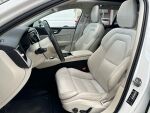 Volvo V60 2019 Valkoinen