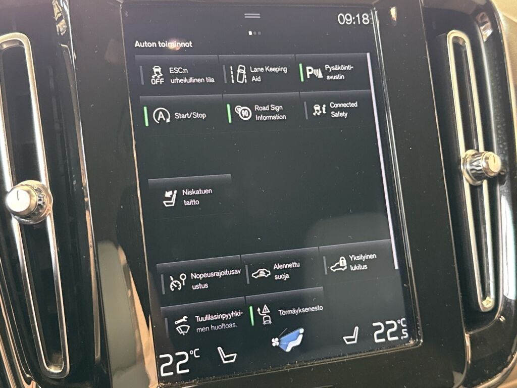 Volvo XC40 2019 Musta