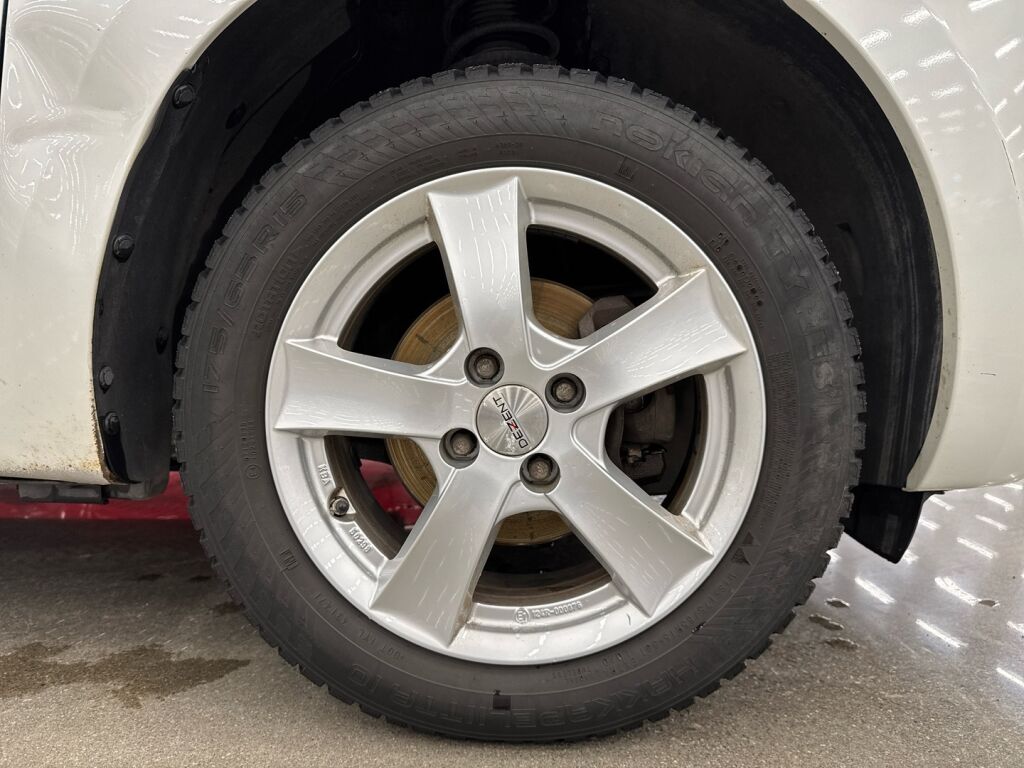 Suzuki Swift 2019 Valkoinen