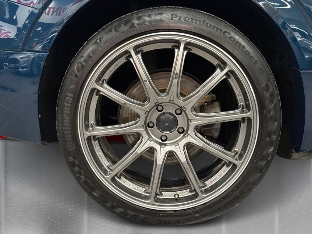Audi e-tron 2019 Sininen