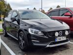 Volvo V60 Cross Country 2015 Musta