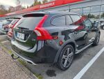Volvo V60 Cross Country 2015 Musta