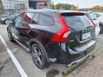 Volvo V60 Cross Country 2015 Musta