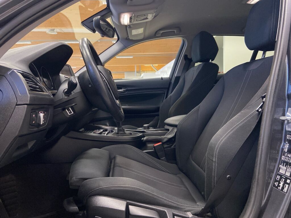 BMW 118 2018 Harmaa