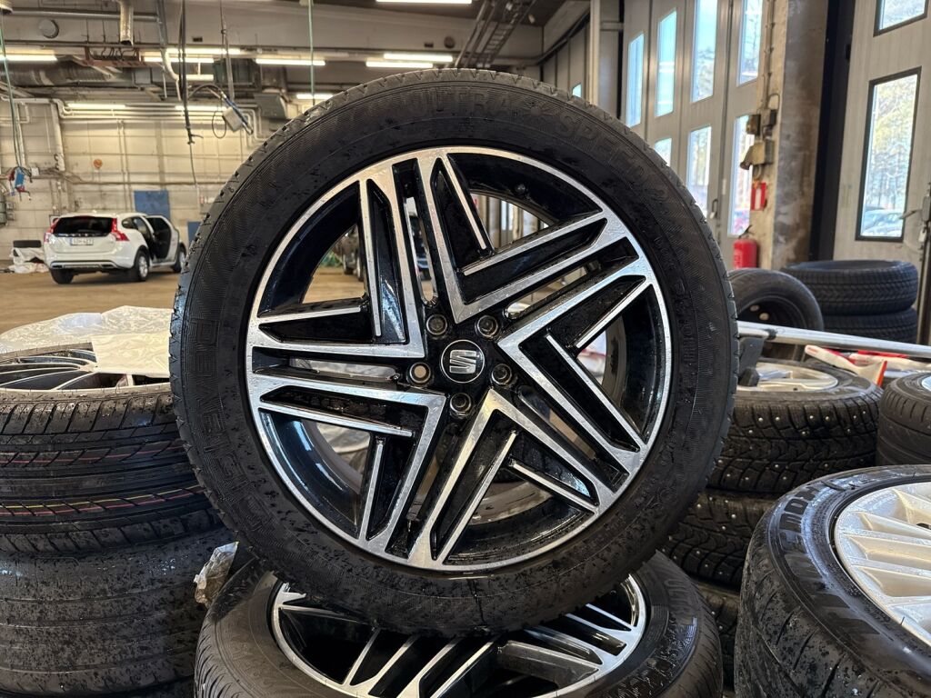 Seat Tarraco 2019 Harmaa