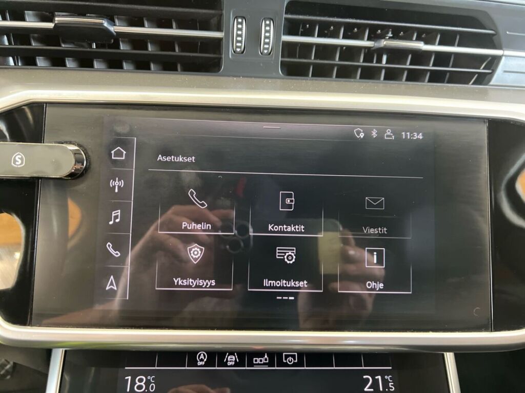 Audi A6 2019 Sininen