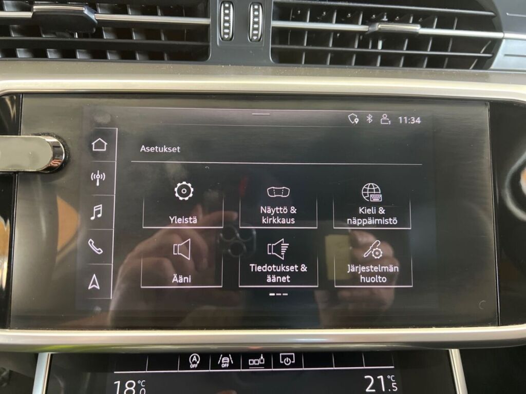 Audi A6 2019 Sininen