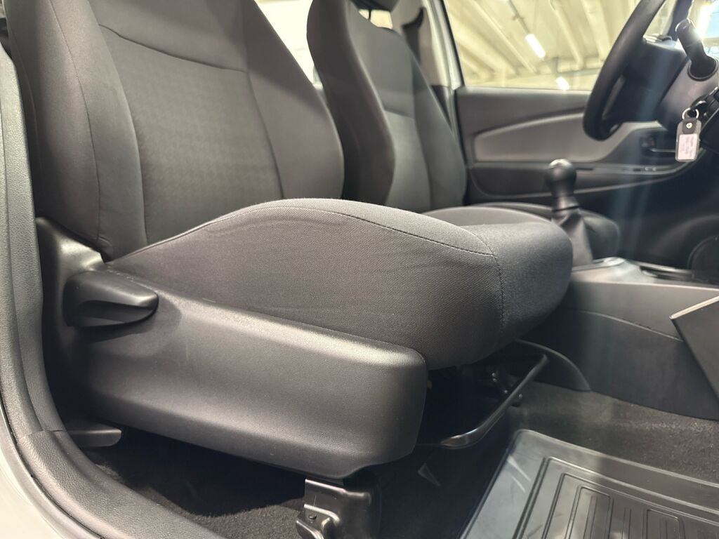 Toyota Yaris 2019 Valkoinen