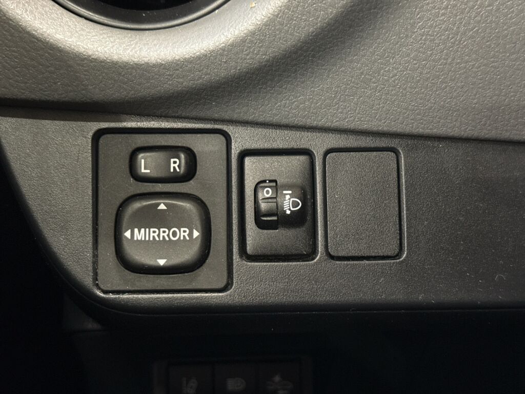 Toyota Yaris 2019 Valkoinen