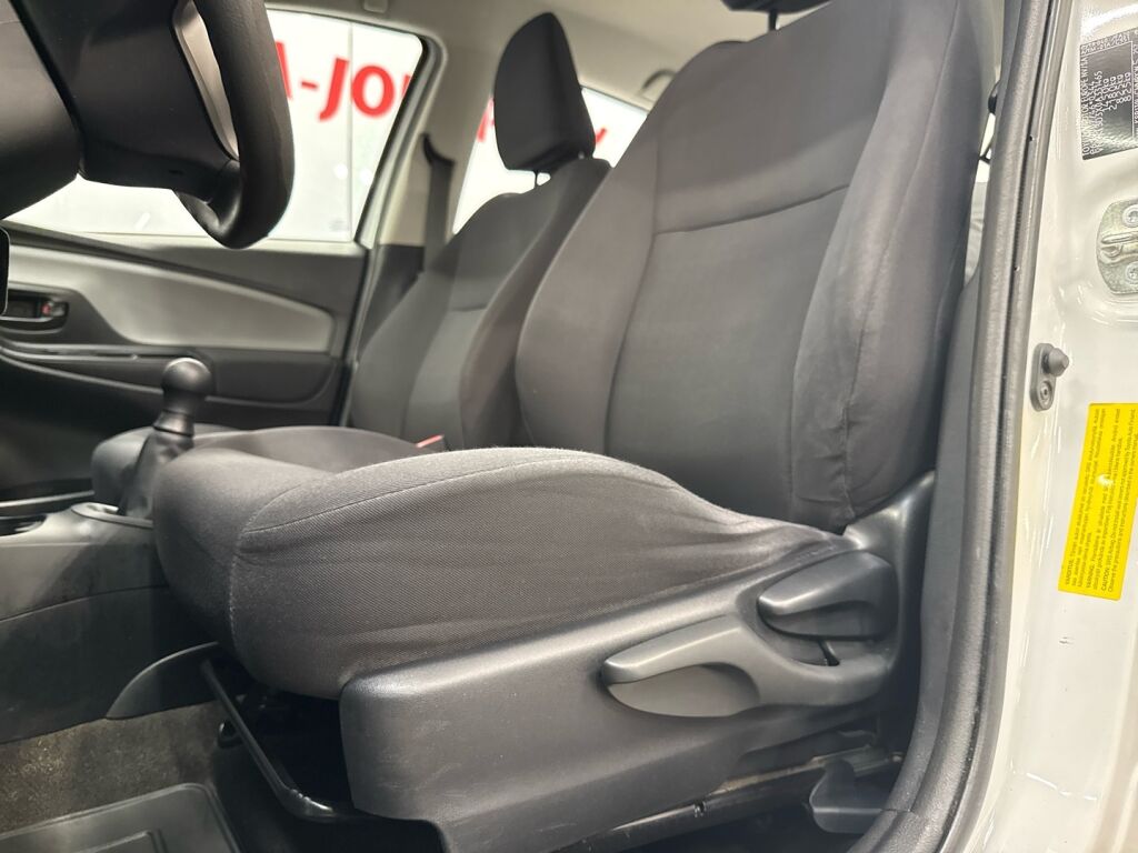 Toyota Yaris 2019 Valkoinen