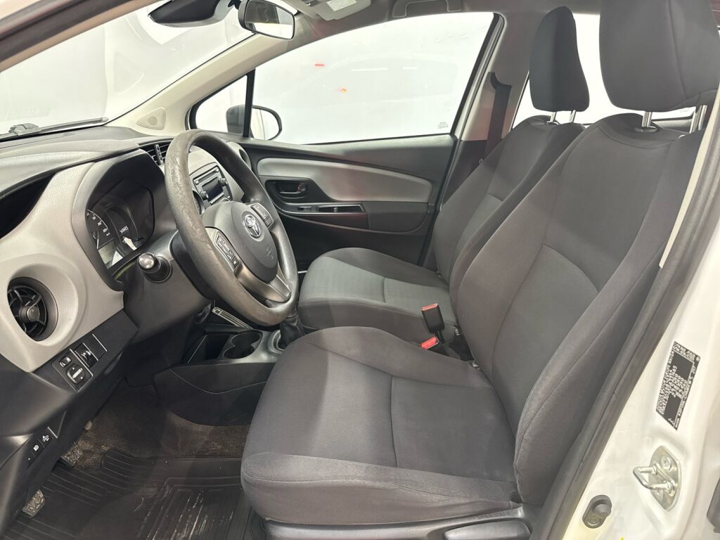 Toyota Yaris 2019 Valkoinen