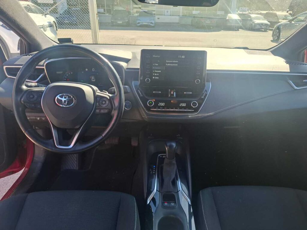 Toyota Corolla 2019 Punainen