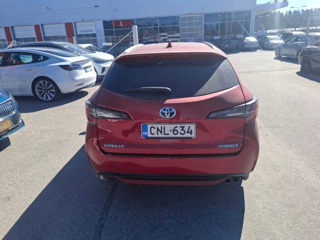 Toyota Corolla 2019 Punainen