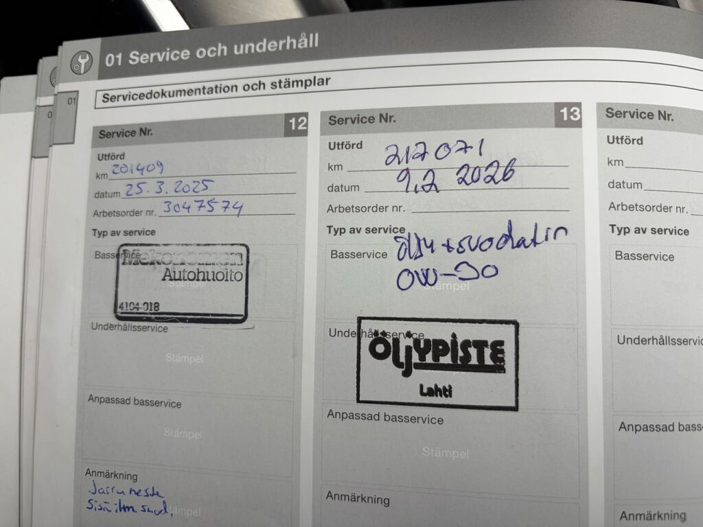 Volvo V70 2014 Sininen