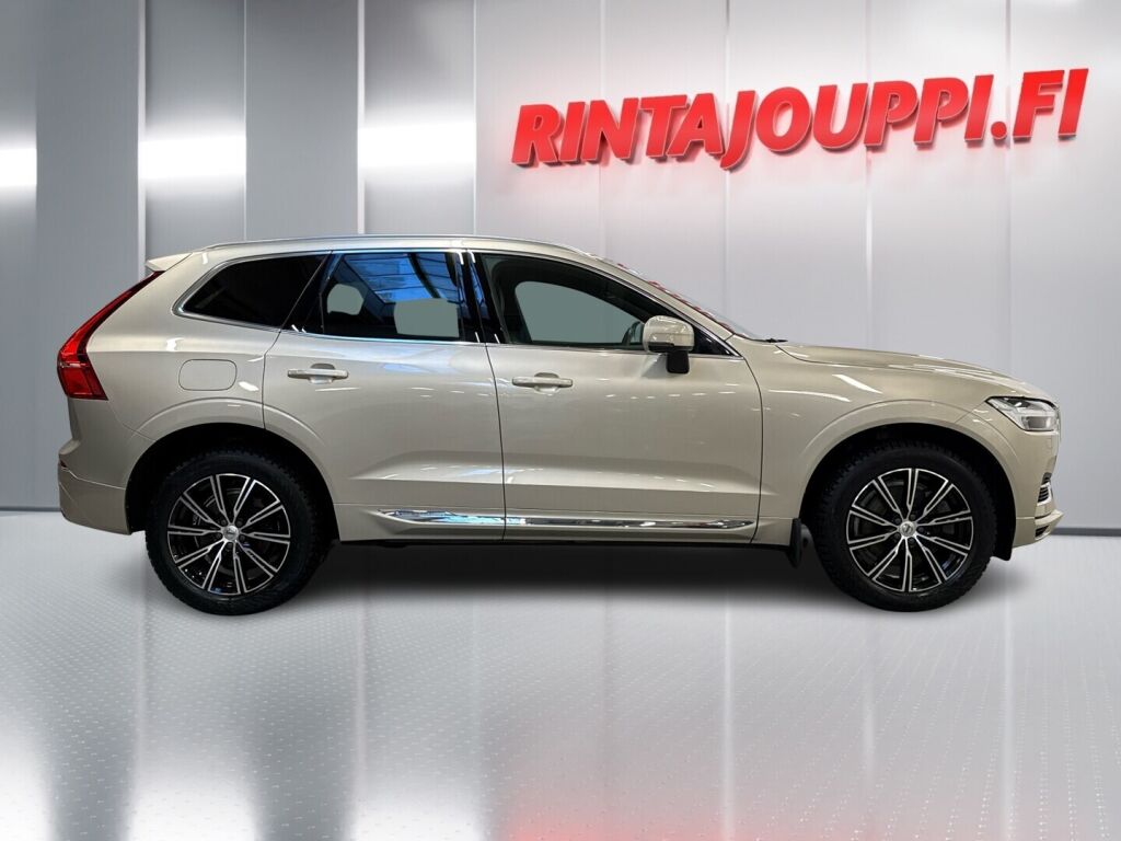 Volvo XC60 2019 Ruskea (beige)