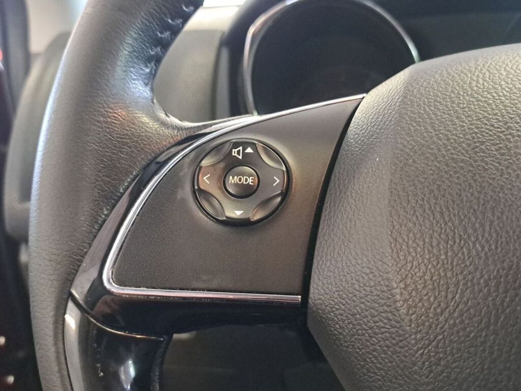 Mitsubishi ASX 2019 Punainen