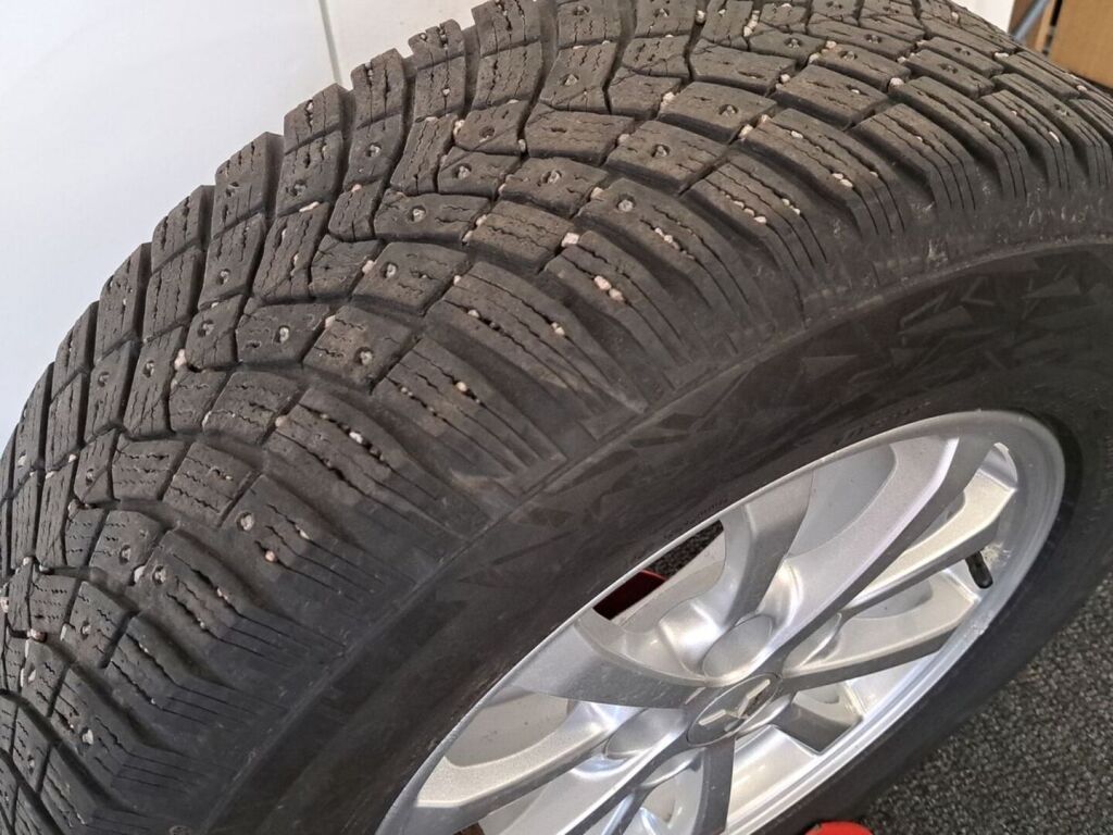 Mitsubishi ASX 2019 Punainen