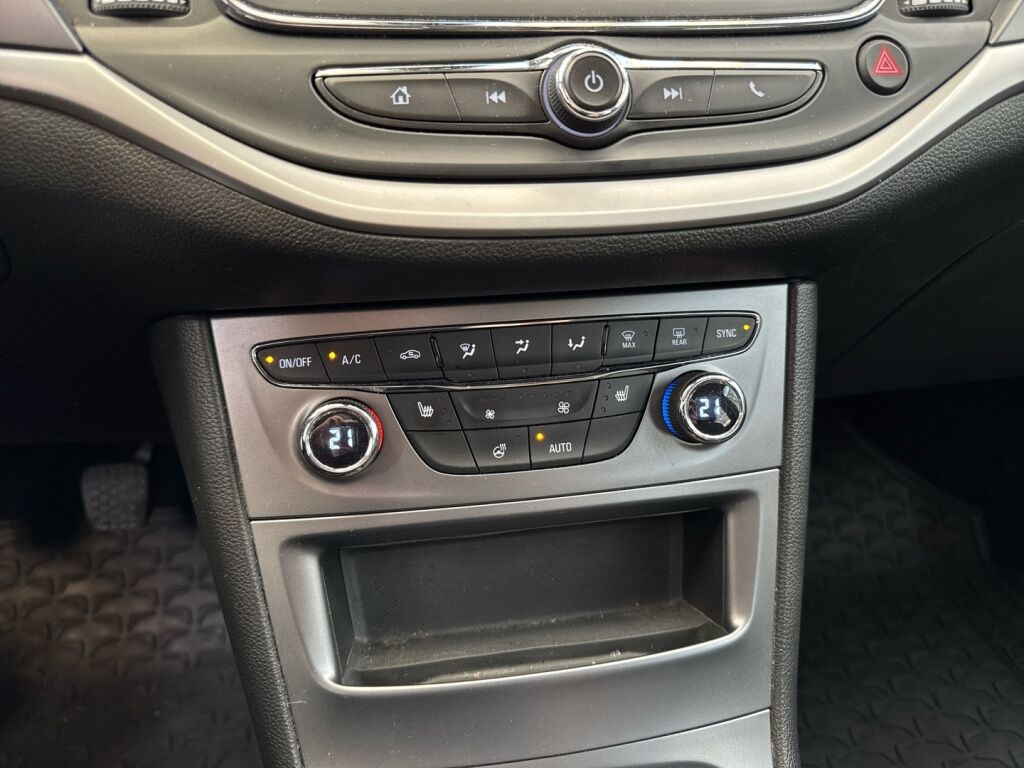 Opel Astra 2019 Hopea
