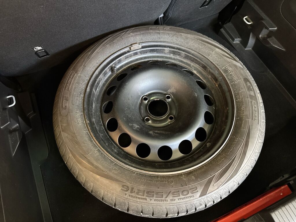 Opel Crossland X 2019 Hopea