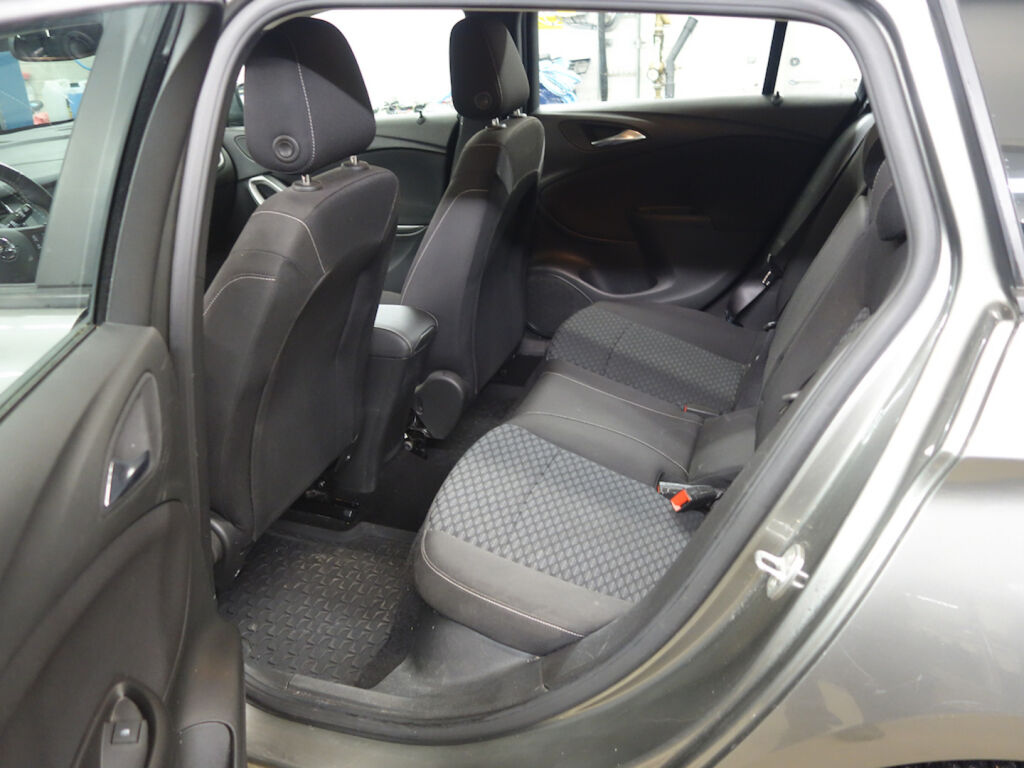 Opel Astra 2020 Harmaa