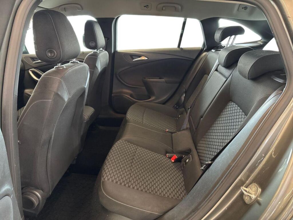 Opel Astra 2020 Harmaa