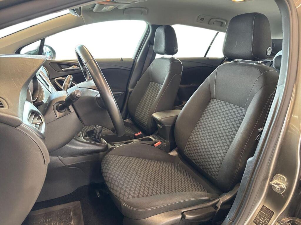 Opel Astra 2020 Harmaa