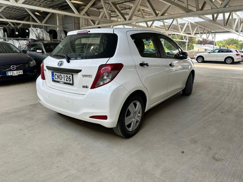 Toyota Yaris 2014 Valkoinen