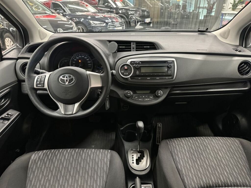 Toyota Yaris 2014 Valkoinen