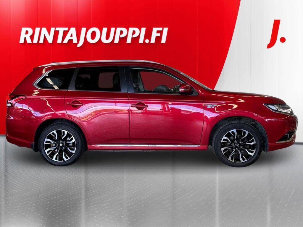 Mitsubishi Outlander PHEV 2016 Punainen