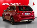 Mitsubishi Outlander PHEV 2016 Punainen