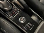 Mitsubishi Outlander PHEV 2016 Punainen