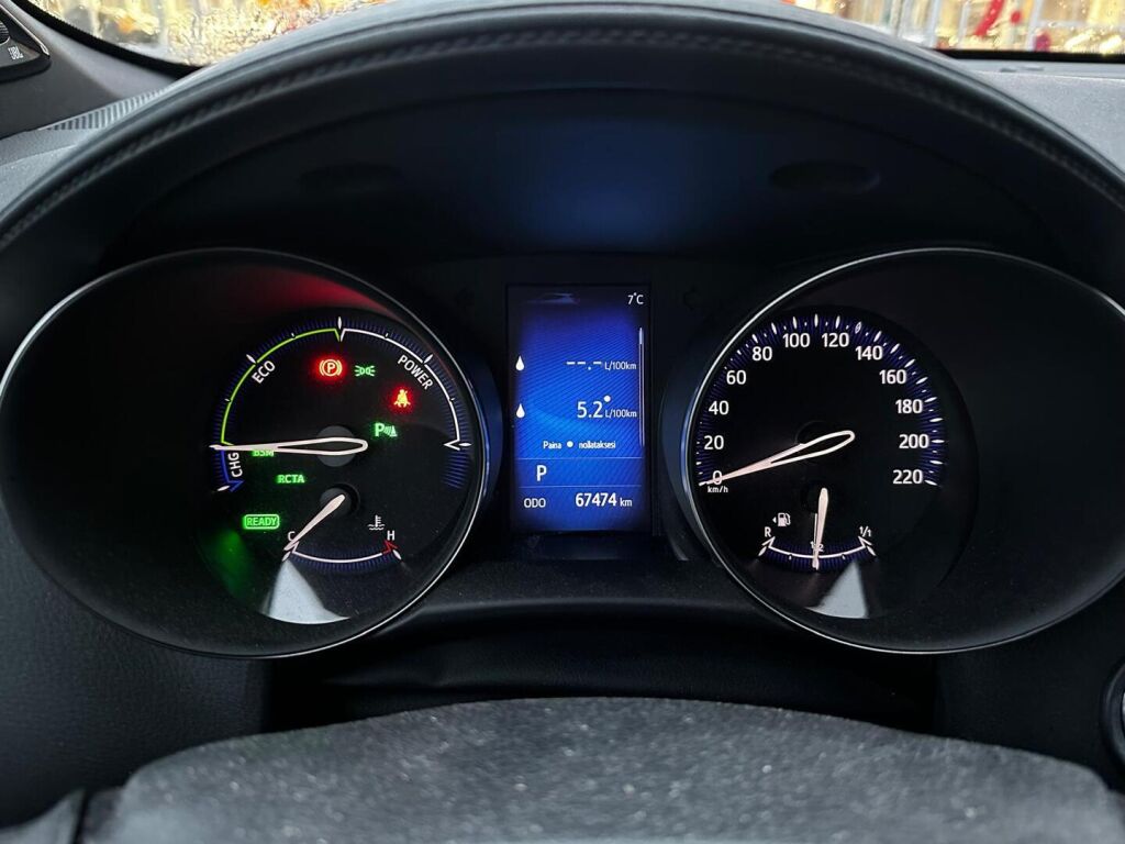 Toyota C-HR 2019 Harmaa