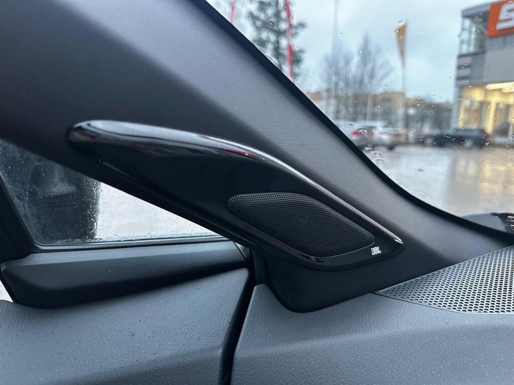 Toyota C-HR 2019 Harmaa