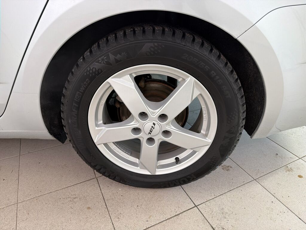 Skoda Octavia 2020 Harmaa