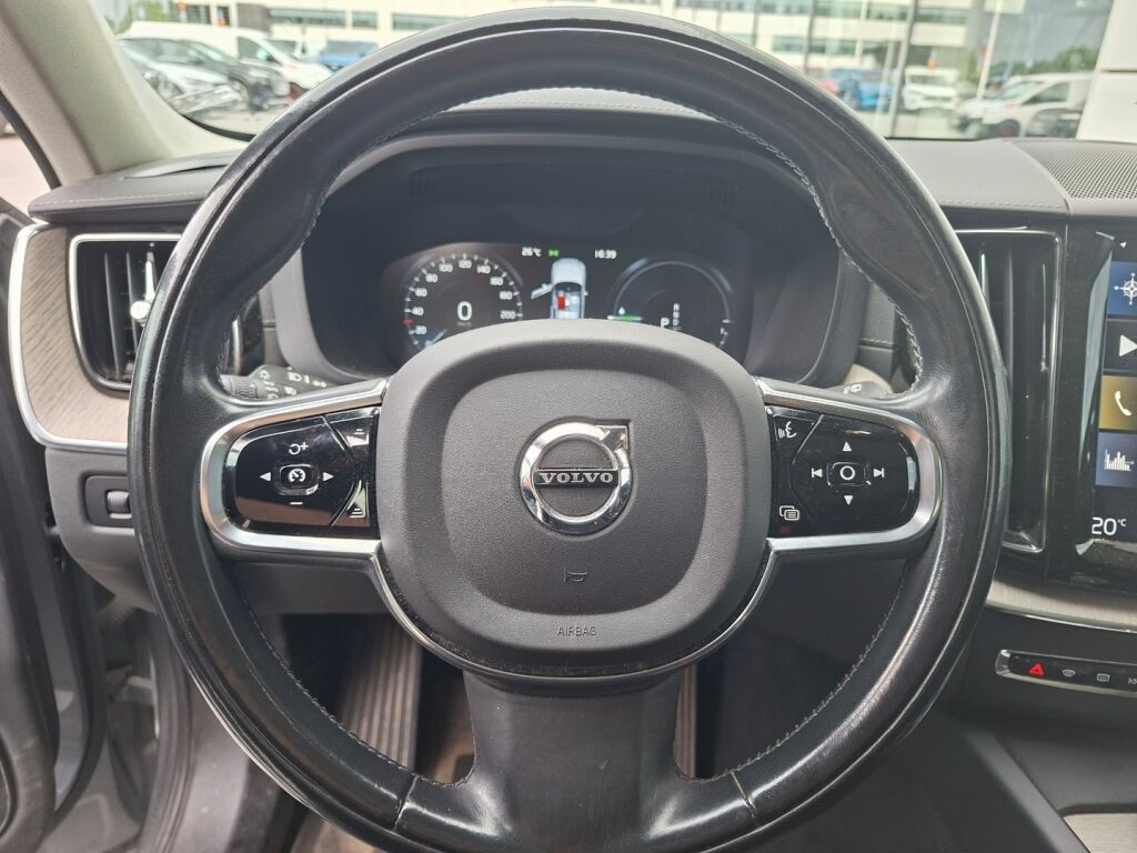 Volvo XC60 2020 Harmaa