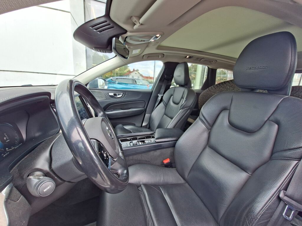 Volvo XC60 2020 Harmaa