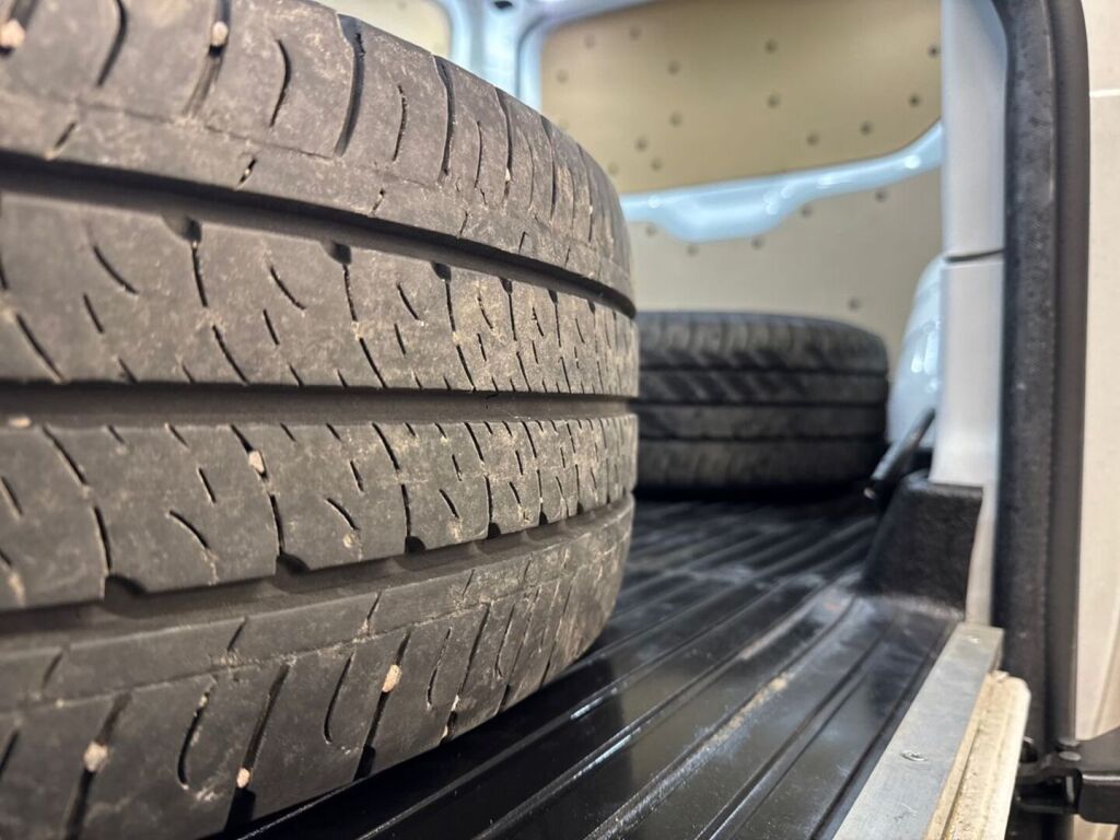 Ford Transit Custom 2019 Valkoinen