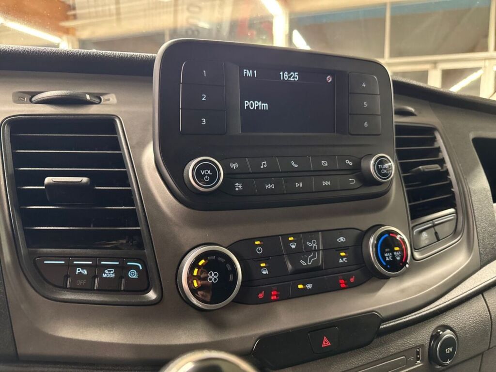 Ford Transit Custom 2019 Valkoinen