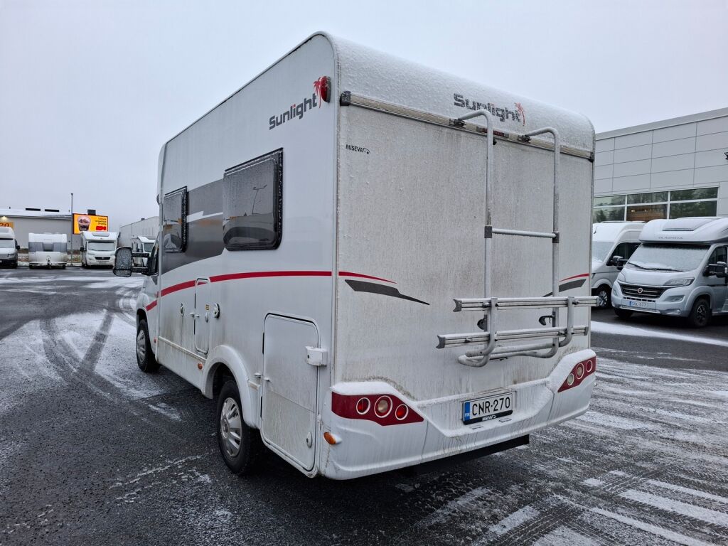 Sunlight T 58 2021 Musta