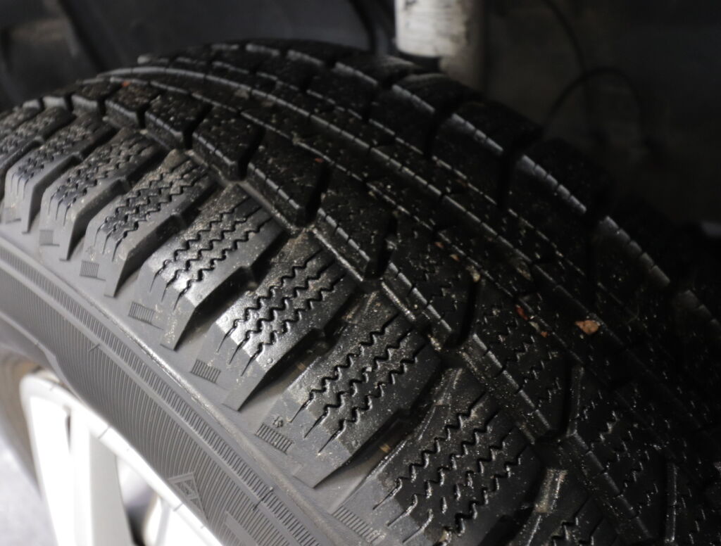 Sunlight T 58 2021 Musta